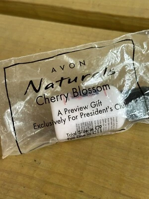 NOS Vintage 1999 Avon Naturals Cherry Blossom Body Lotion 2 fl oz New in Bag - Image 1 of 4