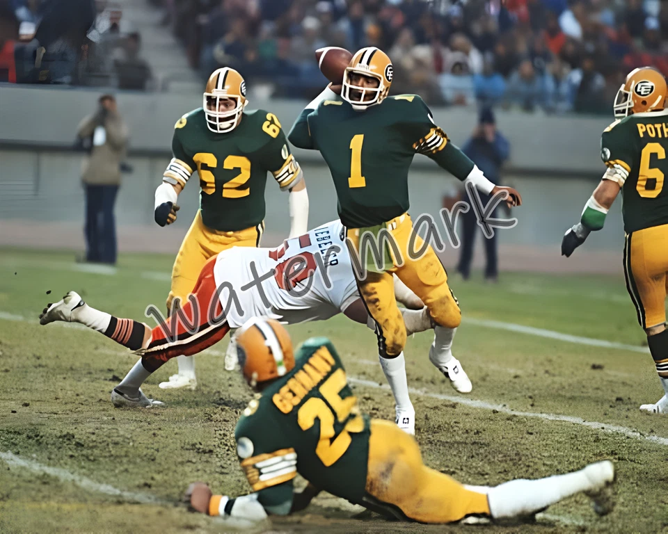 CFL 1980's Edmonton Eskimos QB Warren Moon Game Action Color 8 X 10 Photo Pic Foto 1 de 1