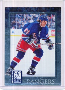 1997/98 DONRUSS ELITE WAYNE GRETZKY #9