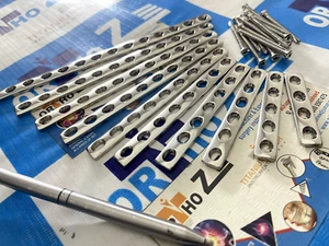 LC-DCP 3.5mm Plates from 4 to 14 Holes & 3.5mm Cortex Screws 101 Pcs SS 316L - Picture 1 of 8