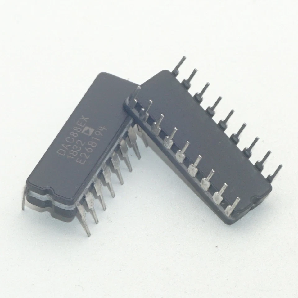 PMI DAC88EX 8-BIT D/A Converter CDIP18 x 10PCS NEW - Image 1 of 4