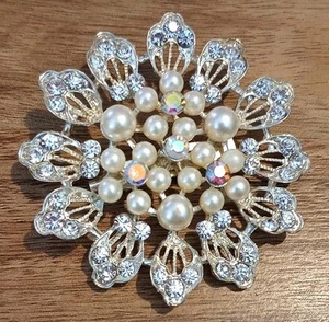 Vtg Faux Pearl Cluster & Rhinestones Crystal Brooch Flower Round Pin 2.5” Silver - Picture 1 of 7