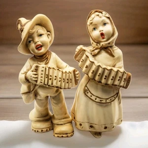 VINTAGE Chalkware Figurine Pair MCM 1950s Alpine Bavarian Boy Girl Accordion - Picture 1 of 11