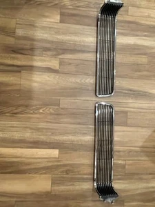 1963 Pontiac Front Grilles - Picture 1 of 9
