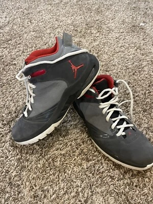 Talla 12 - Jordan New School Antracita Rojo Universitario Foto 1 de 4