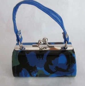 Cartera azul con diseño abstracto se adapta a muñecas chicas americanas de 18 - Imagen 1 de 1