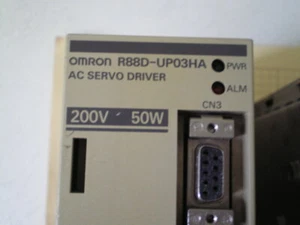 OMRON SERVO AMPLIFIER UP03HA 200V 50W - Foto 1 di 5