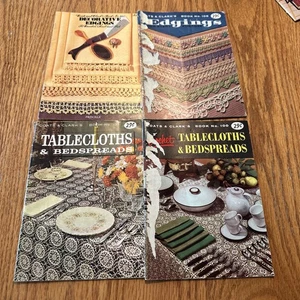 Lot 4 Vintage How To Books Crochet Edgings Bedspreads Coats & Clark's - Picture 1 of 6