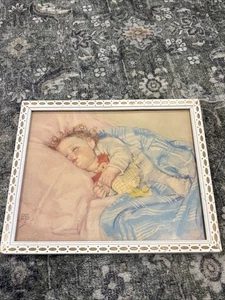 Estampado durmiente bebé ángel Maud Tousey vintage años 40 enmarcado y firmado - Imagen 1 de 5
