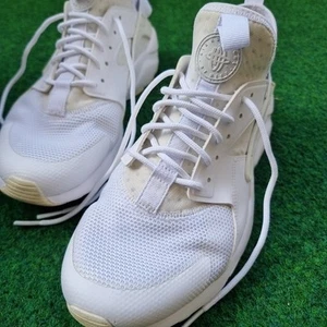 Nike Air Huarache Run GS Laufschuhe Gr. 43 US 9.5 Jungen Herren Turnschuhe - Bild 1 von 12