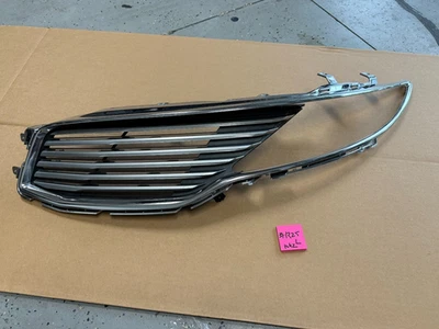 2013-2016 Lincoln MKZ OEM Front Left Driver Upper Grille Assembly Chrome Trim - Image 1 of 4