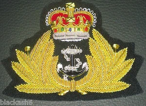 Royal Navy Officers Cap Badge - Picture 1 of 1