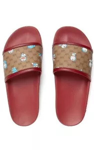 AUTHENTISCHE GUCCI x Doraemon Herren GG Logo Supreme Pantoletten Größe: G10 - 10,5 US - Bild 1 von 17