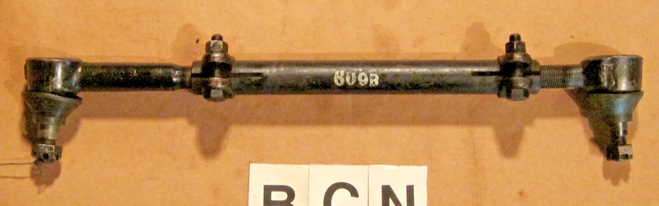 领带杆总成左右 1960 1961 年雪佛兰 Corvair ~ 零件 # ES-609B — 第 1/1 张图片