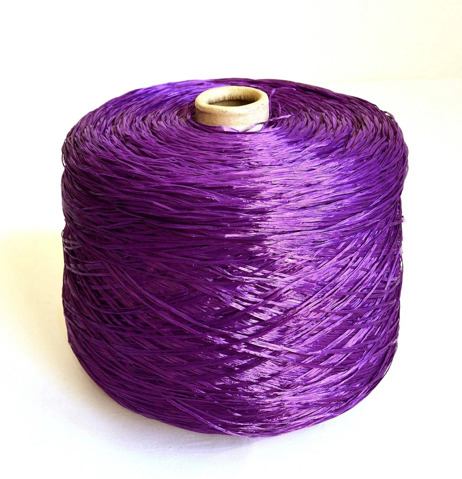 Hilos de tejer italianos 100 % viscosa rafia, 2,1 lb / 950 gramos en cono Foto 1 de 1
