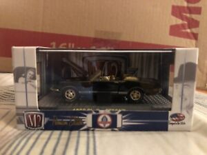 M2 Machines 1968 Shelby GT500 Chase Edition Black and Gold 1/64 Diecast Car