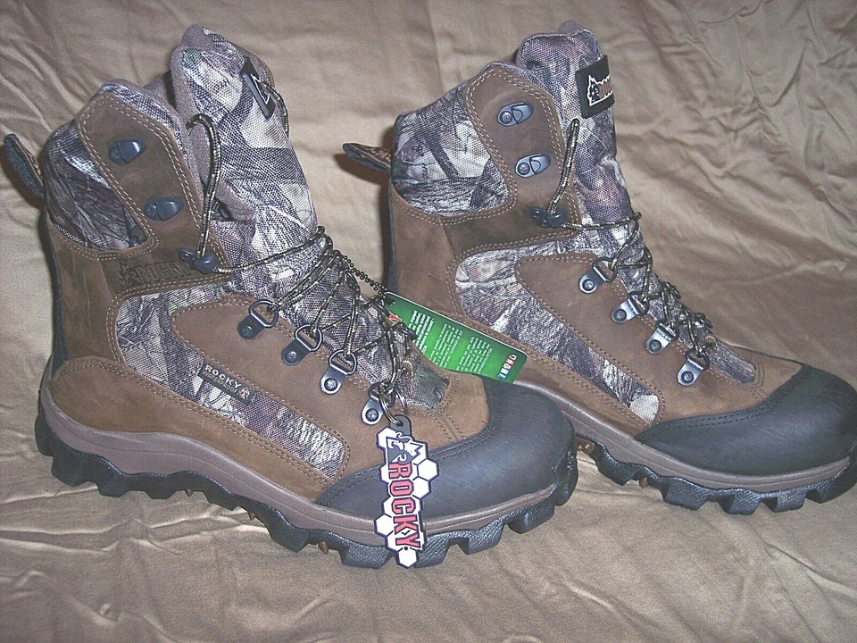 Rocky Waterproof Boots Camo Hunting Boots Mens 9 Regular Insulated Boots 800 Gr. - Image 1 of 4