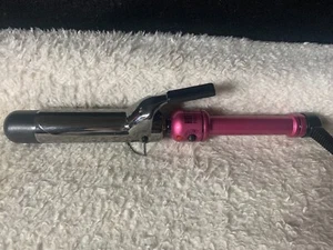 Hot Tools Professional Fast Heat Up Titanium Curling Iron Wand 1.5" Salon Curls - Picture 1 of 2