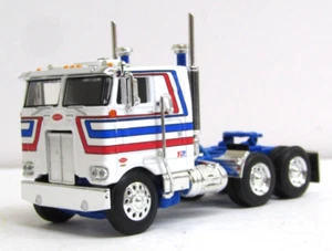 DCP Bicentennial white red/blue striped Peterbilt 352 sleeper tractor 1/64[] - Picture 1 of 5