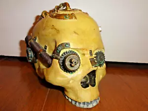 Steampunk Geared Robot Cyborg Teschio Umano Statuina Macabro Vittoriano Fantascienza - Foto 1 di 15