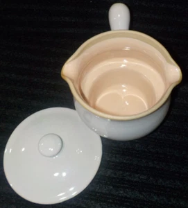 DENBY Double Spout POURER Gravy Boat w/ LID & HANDLE Stoneware Gray ENGLAND *EUC - Picture 1 of 14