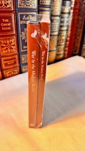 Great Courses ~WAR IN THE MODERN WORLD~ DVDs & Guidebook - Picture 1 of 3