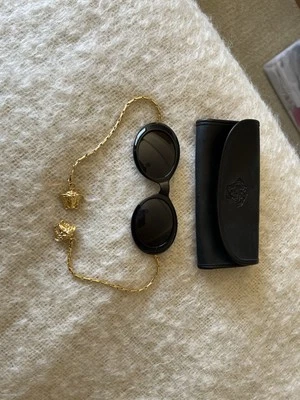 Rare! Vintage Gianni Versace Mod 403/M Col.852 Gold Chain Sunglasses 90's Mint - Image 1 of 3