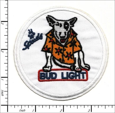 18 Pcs Embroidered Iron on patches Bud Light Dog 85x85mm AP065bW4