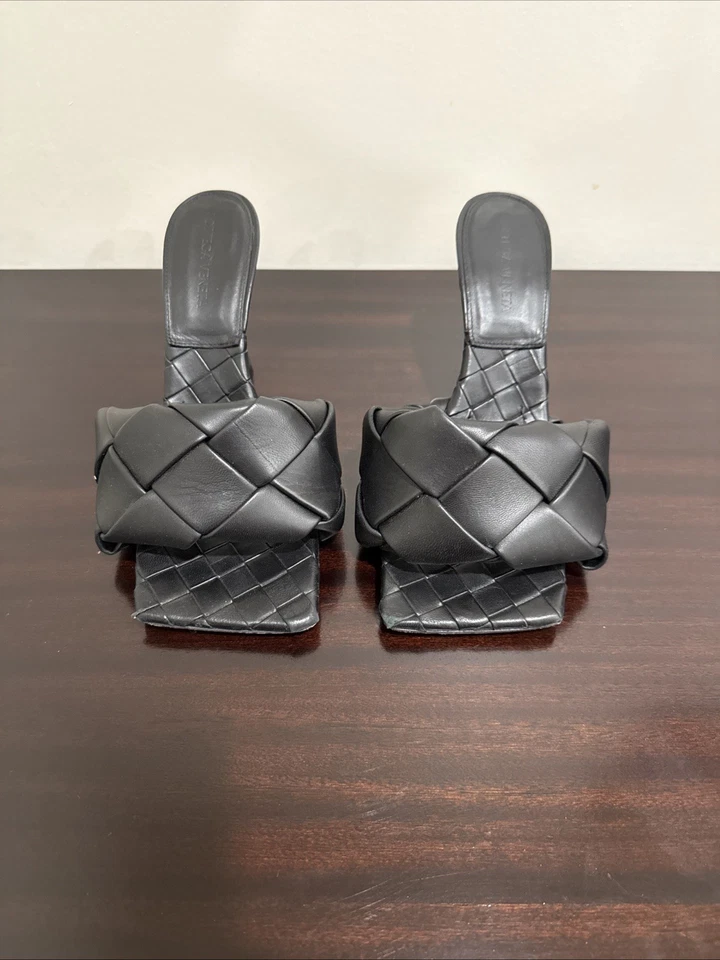 BOTTEGA VENETA Authentic Nappa Maxi Intrecciato Lido Mule Sandals 37 Black - Image 1 of 4