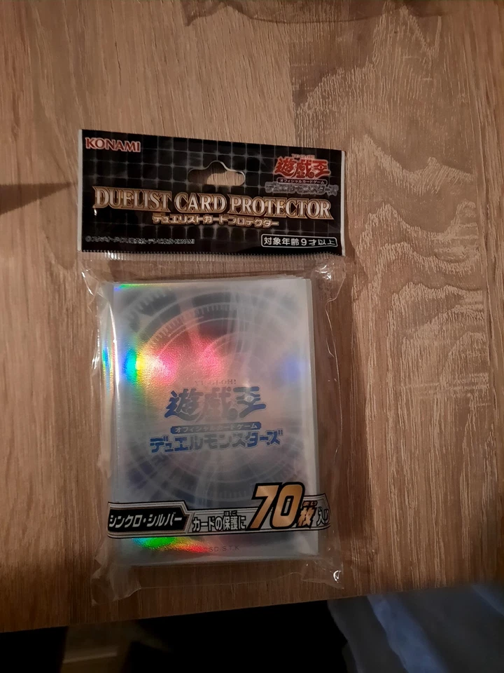 Yugioh 70 Synchro Silver Hüllen/Sleeves - Bild 1 von 1