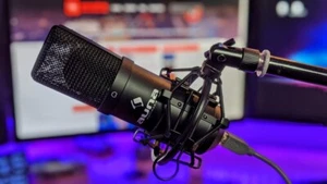 Auna Mic 900b Schwarz unbenutzt und orginal verpackt - Bild 1 von 2
