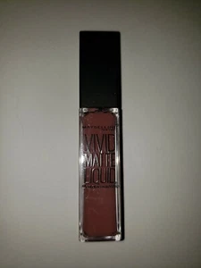  Brillo de labios líquido mate Maybelline New York Vivid 02 gris envidia - Imagen 1 de 2