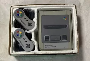 Nintendo Super Famicom /Completo di scatola originale 2 controller/cavi/2 giochi - Foto 1 di 11