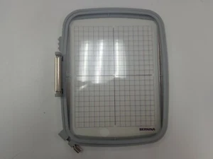Bernina 165, 170, 180 Large 6" x 8" Embroidery Hoop Frame with Template - Picture 1 of 1