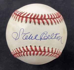 Steve Carlton Signed Baseball OMLB Philadelphia Phillies Autograph TPG #1 - Picture 1 of 6