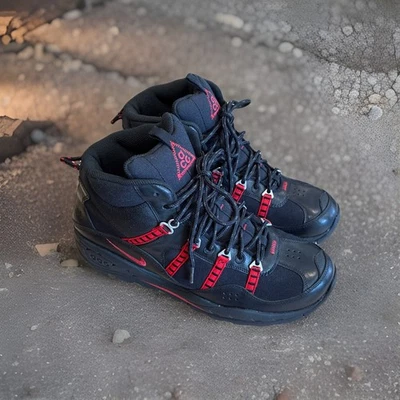 4275) Botas altas Nike ACG Air Mada 2k10 negras/rojas 407712-001 para hombre talla 10,5” Foto 1 de 4