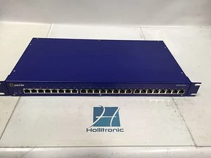 Perle 1102510-33 Console Server 24 Port Blue Case w/rack ears - Picture 1 of 4