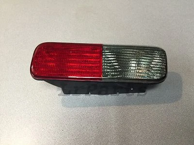 Luz de parachoques trasero derecho Land Rover Discovery 2 II 03-04 XFB000720 Foto 1 de 4