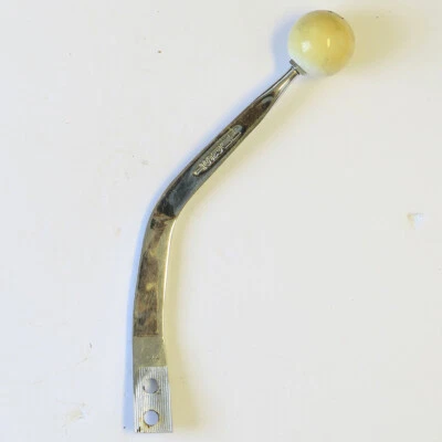 Camaro 1969 HURST EE. UU. Vintage palo cromado 7436 con perilla blanca original de 4 velocidades Foto 1 de 4