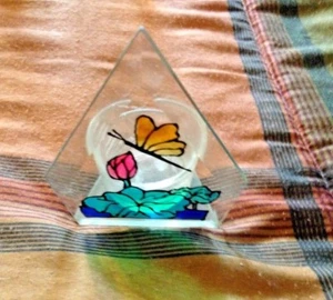 BUTTERFLY TEA LIGHT CANDLE HOLDER PAINTED STAINED GLASS  - Picture 1 of 2