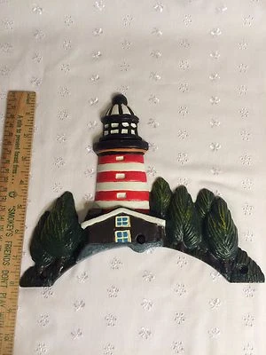 Placa de letrero de pared de puerta de bienvenida de casa de luz pequeña de hierro fundido de metal de 8" T X 9,5" de ancho Foto 1 de 4