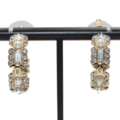 CHANEL Coco Mark Strass goldfarbene Creolen Ohrringe TOP Q2937 - Bild 1 von 4