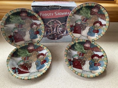Juego De Colección De 4 Platos De Postre Muñeco De Nieve Escarchado Susan Winget Navidad con Caja ¿Sin Usar? Foto 1 de 4