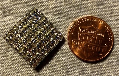 ONE Square Silver Tone Metal Clear Rhinestones Shank Button 3/4" 19mm 9071 - Image 1 of 3