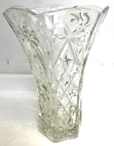 Anchor Hocking Star of David Early American PRESSED Glass Vase 10 1/4" - Picture 1 of 3