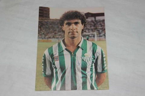 Vintage Postcard of The Exjugador Real Betis Football Pepe Calleja Signed Cover