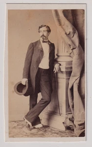 CDV Winter à Strasbourg - Un homme élégant - Vintage albumen print c.1863 - Bild 1 von 2