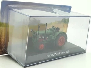 Hachette 1/43 Scale Model Tractor HL09 - 1950 IFA RS 01/40 Pionier - Green - Picture 1 of 5