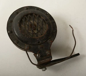 6V Horn (D2R) Automotive Motorcycle (JSF6) Untested w/Bracket - Picture 1 of 8