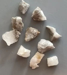 5 GRAMS SET OF 10 GOLD ORE SAMPLES (GOO1/7) RARE LOCALITY Philippines - Picture 1 of 3